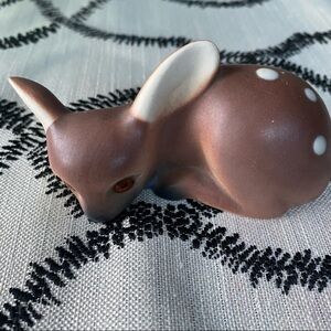 VINTAGE Ceramic Glass Eyed Deer (fawn) figurine
